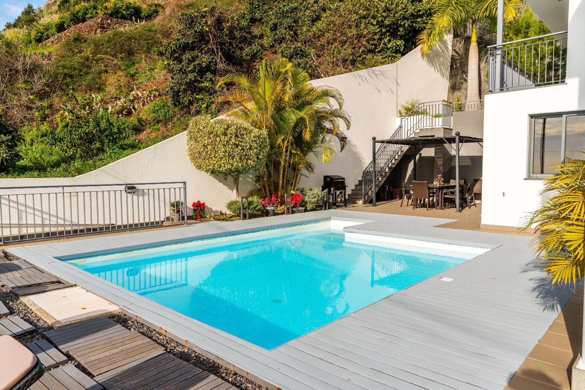 Villa Nunes, Big Holiday House With Private Pool カリェタ エクステリア 写真