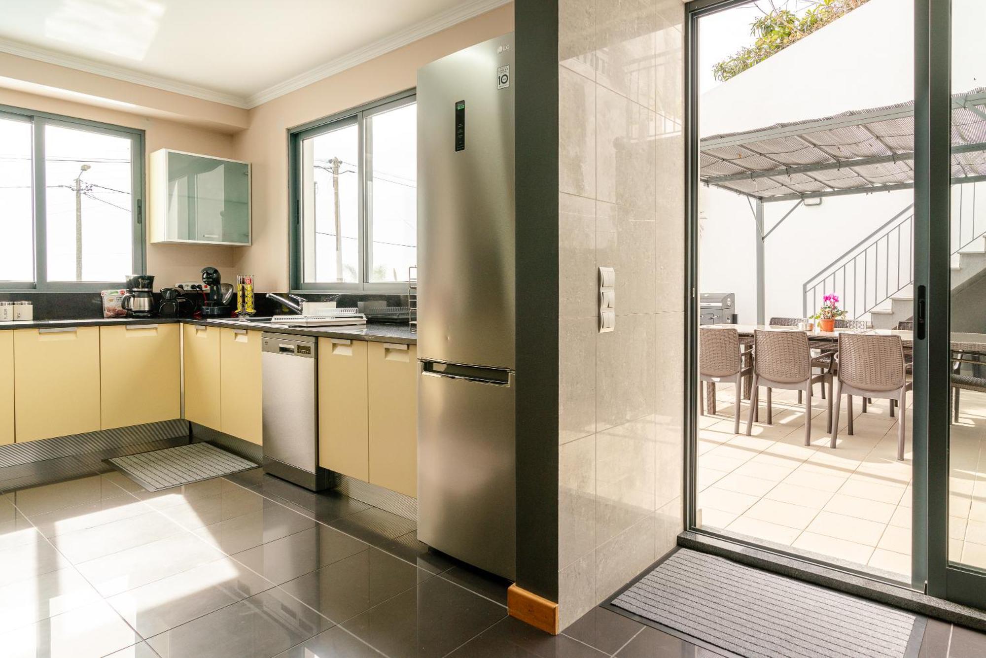 Villa Nunes, Big Holiday House With Private Pool カリェタ エクステリア 写真