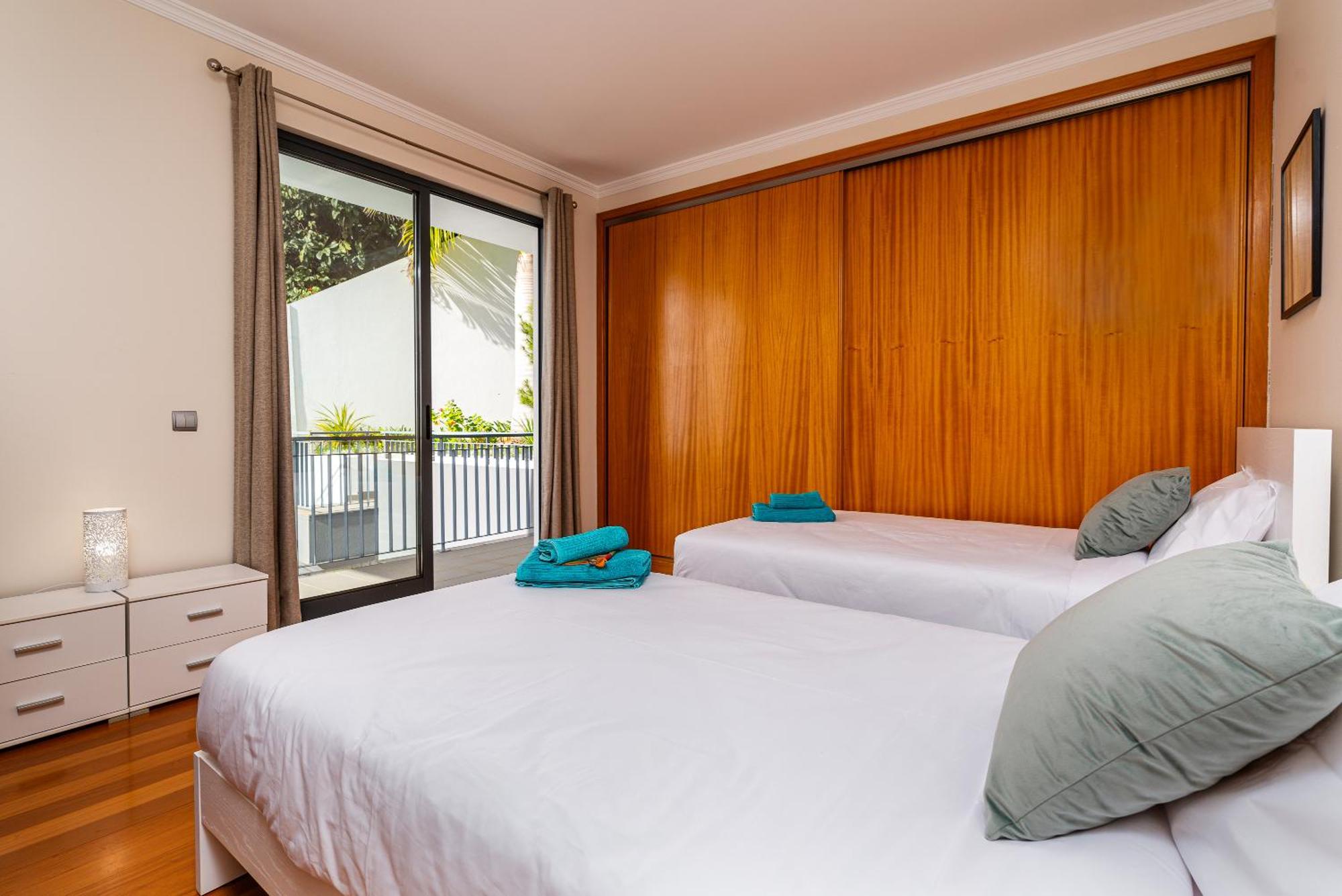 Villa Nunes, Big Holiday House With Private Pool カリェタ エクステリア 写真